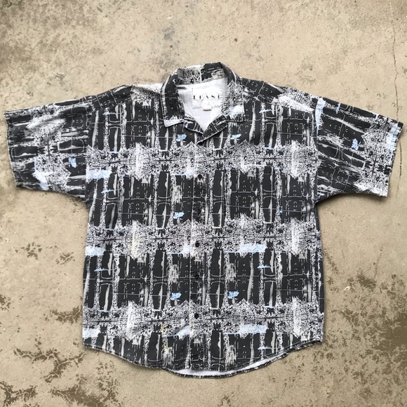 Abstract Print Casual Buttonup Camp Shirt Used - Picture 1 of 5